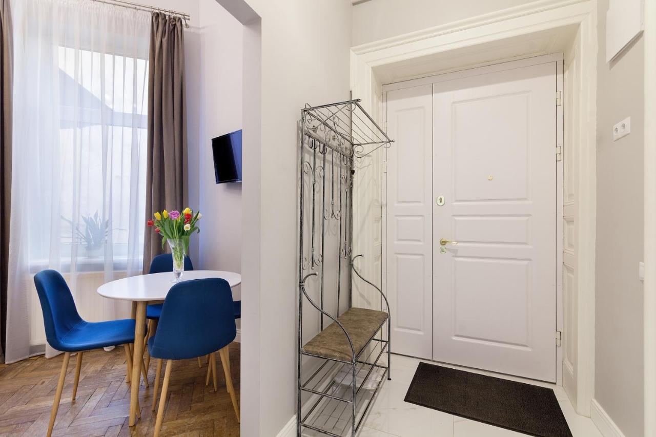 Chopin Apartment In The Center Of ลวีฟ ภายนอก รูปภาพ