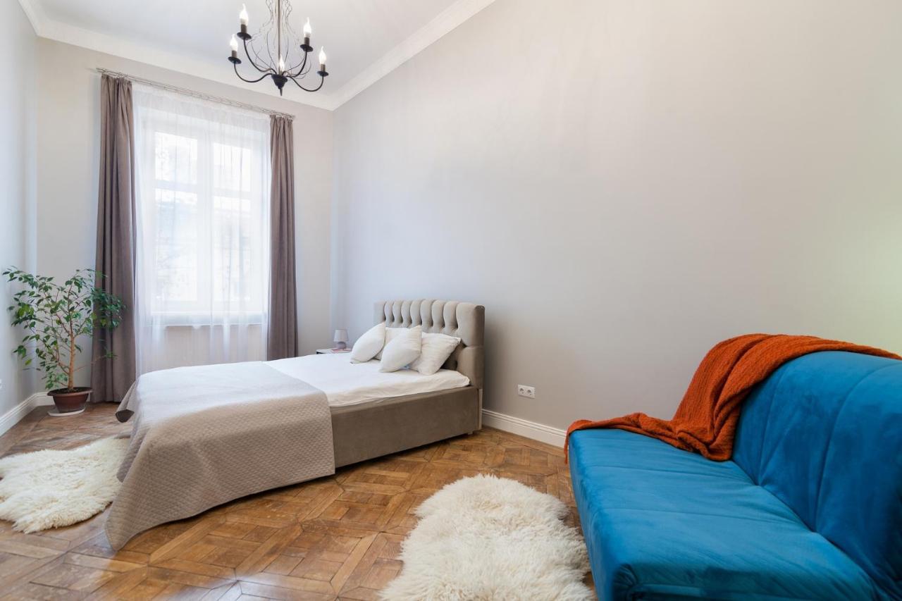 Chopin Apartment In The Center Of ลวีฟ ภายนอก รูปภาพ